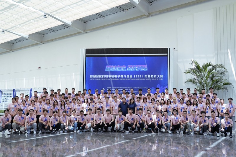 SDV趋势日近 汽车业人才短板如何补齐？首届EEI大赛举办 产、学、研联手回应行业关切